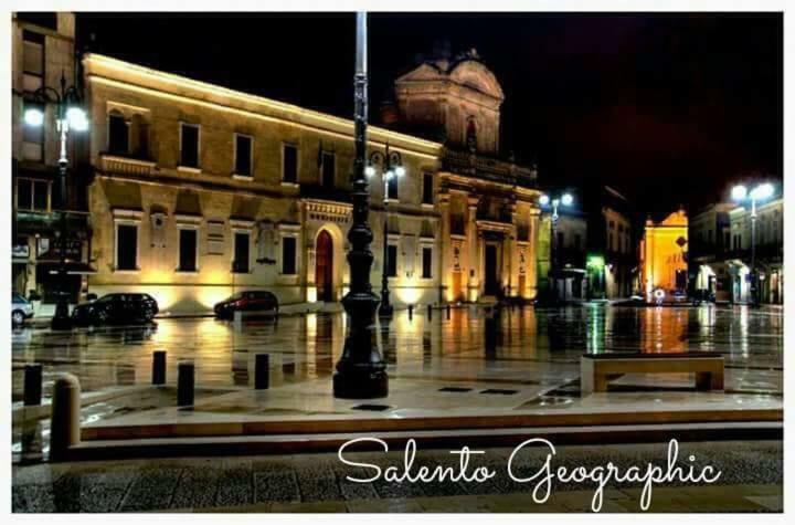Casa Turistica Le Servite Manduria Bagian luar foto